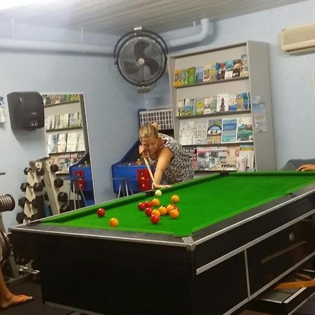 Reef Lodge Backpackers Таунсвил Екстериор снимка