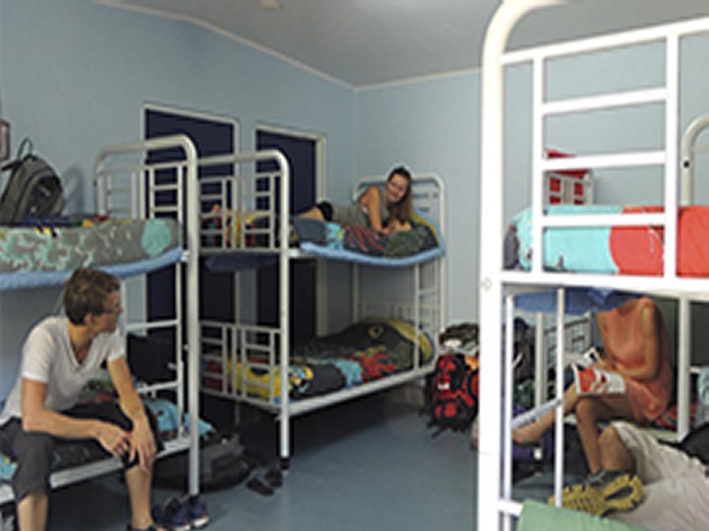 Reef Lodge Backpackers Таунсвил Екстериор снимка