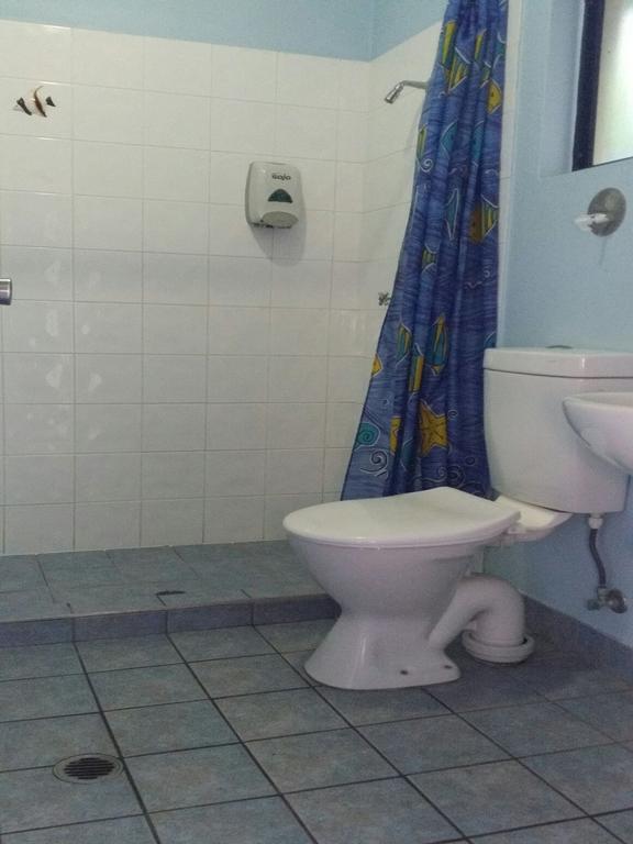 Reef Lodge Backpackers Таунсвил Екстериор снимка