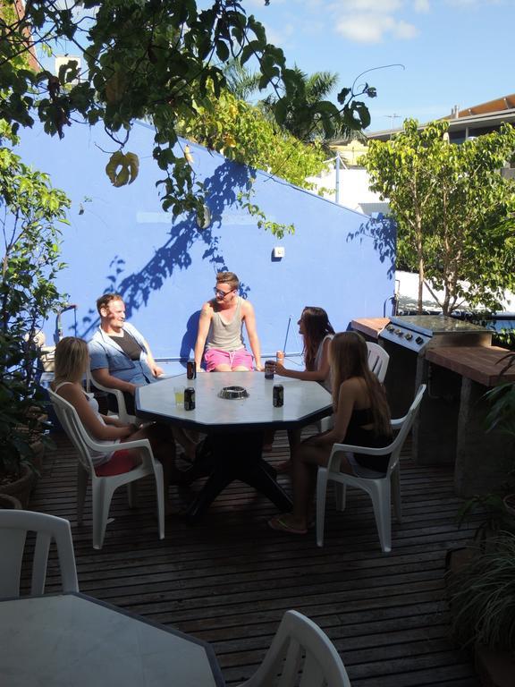 Reef Lodge Backpackers Таунсвил Екстериор снимка