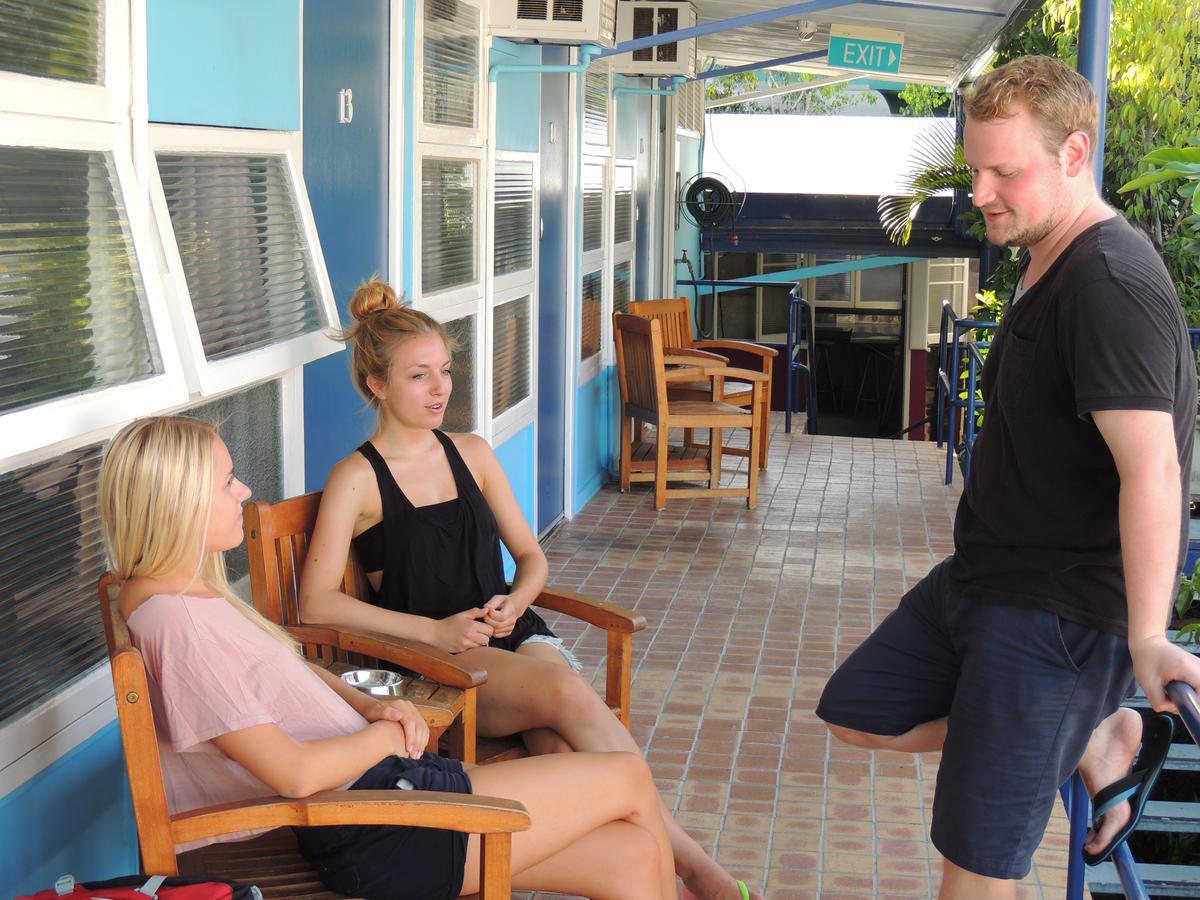 Reef Lodge Backpackers Таунсвил Екстериор снимка